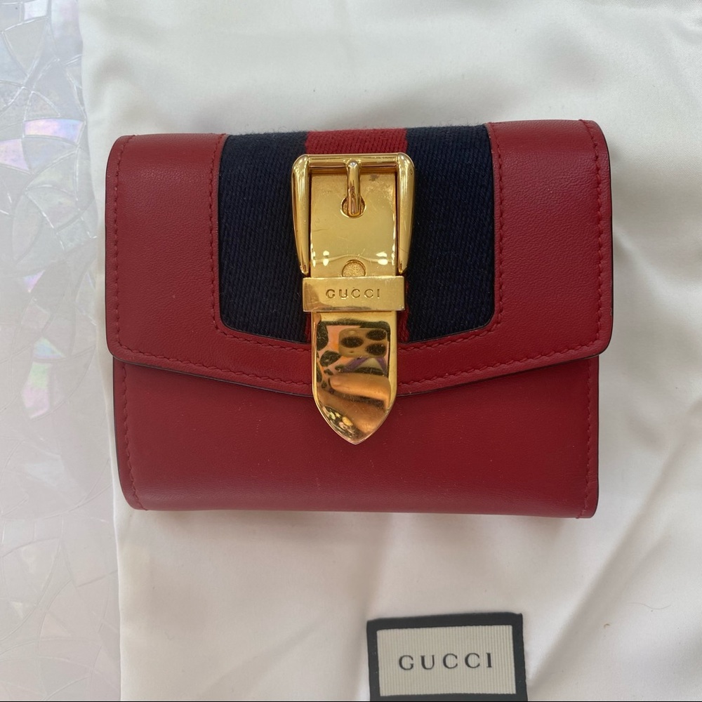 Gucci Red Leather Sylvie Trifold Wallet
